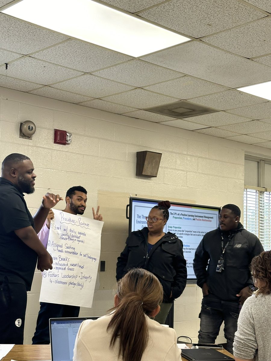 YimiyaP's tweet photo. Attendance area practice clinics were 🔥 🔥 🔥 today! @CumberlandCoSch Ts learned how to Master their classroom environment from the amazing @LucilleLazare and the #CCSProfDev team. @apetersonteach @TiffBronco1996 @karigrates @GladysJohnson03 @Caras07 #WeAreCCS #LearnGrowThrive https://t.co/RJX8L5J8Fq