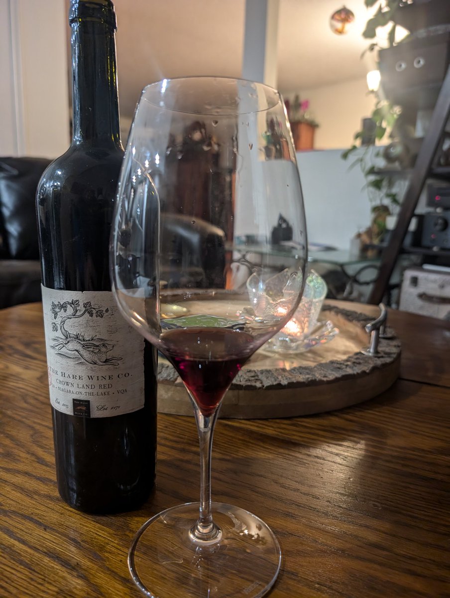 dw42harder's tweet photo. A beautiful 2017 Hare Crown Land Red. Chocolate and dark cherries; indeed a Black Forest cake in a glass. No bitterness or acidity. Unique and fascinating. https://t.co/AUPPbA88ww