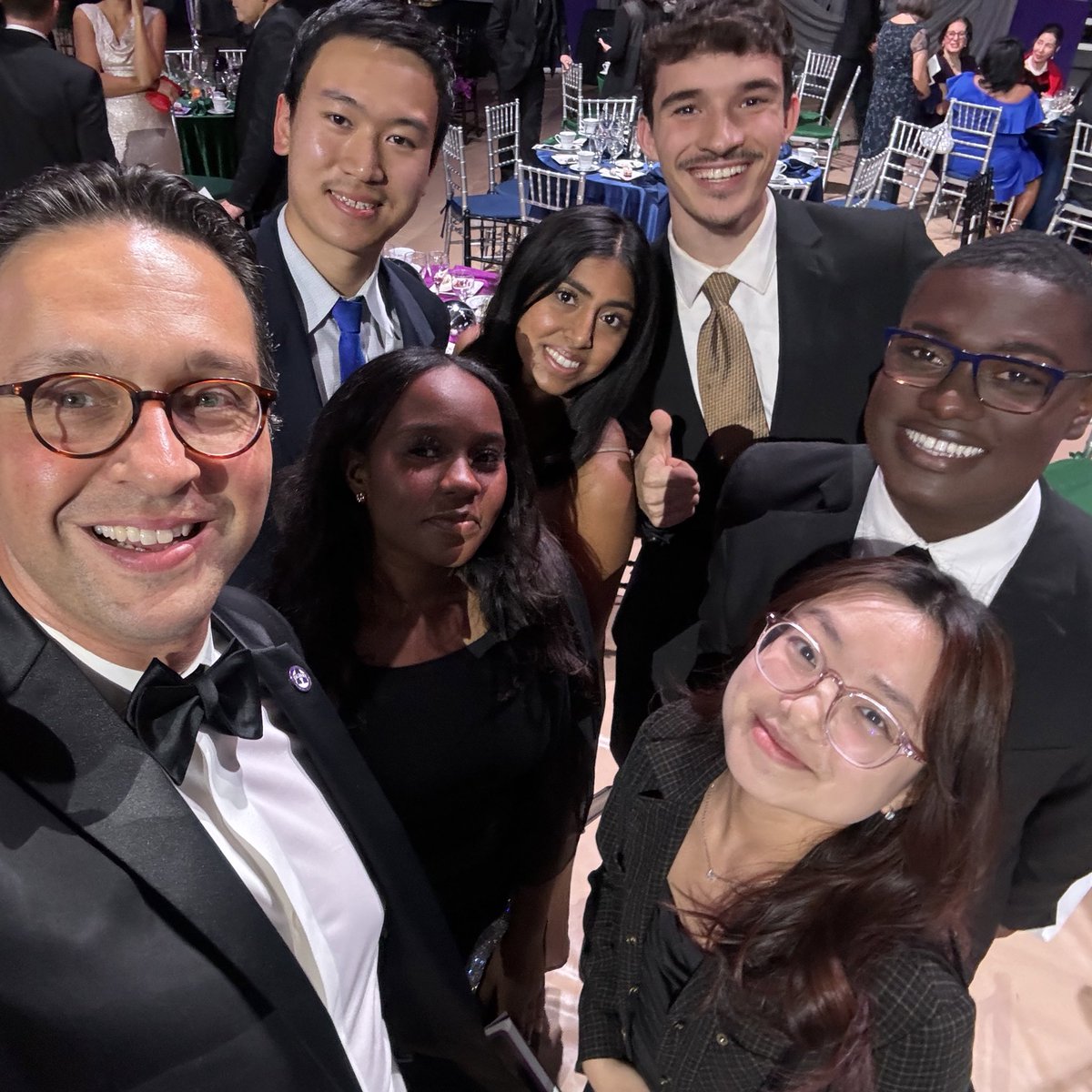 Mike Christakis tweet media