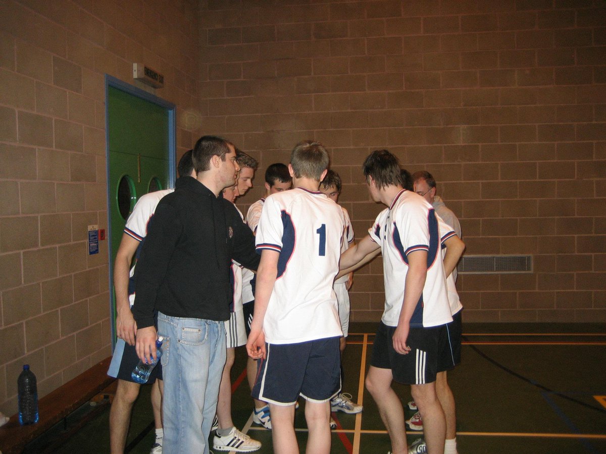 ccbvolleyball's tweet photo. So, I hope @giantleapsports will forgive me for this, but I got in the wayback machine and ended up in Portadown College in 2006, coaching a @CraigavonAztecs 2nds side against North Down in the NIVA League. If you look closely you might pick out a familiar face. https://t.co/UvqbaK6RJ5