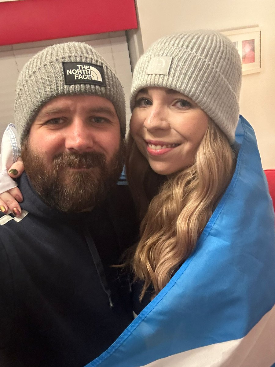 _ercol93's tweet photo. The best night🏴󠁧󠁢󠁳󠁣󠁴󠁿💙

@AntsHarkins https://t.co/qckXpZsIYQ