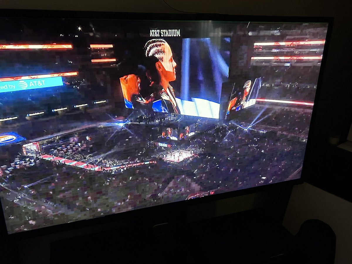 thtguyt's tweet image. Preliminary’s #mikevsjake let’s goooo who do you have winning 🥶👀🐒🐒🐒🐒