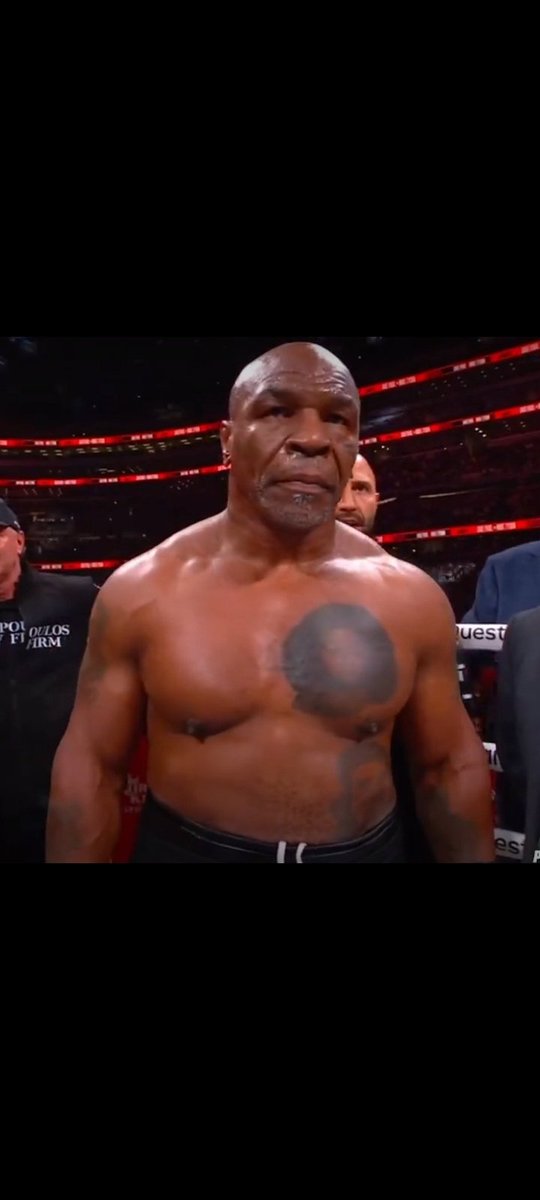 baba ilk round gücünü gosteriyordu ama kurgu mac oldugu icin durdu saldı maçı paul kaka #TysonPaul #PaulTyson #netfilx