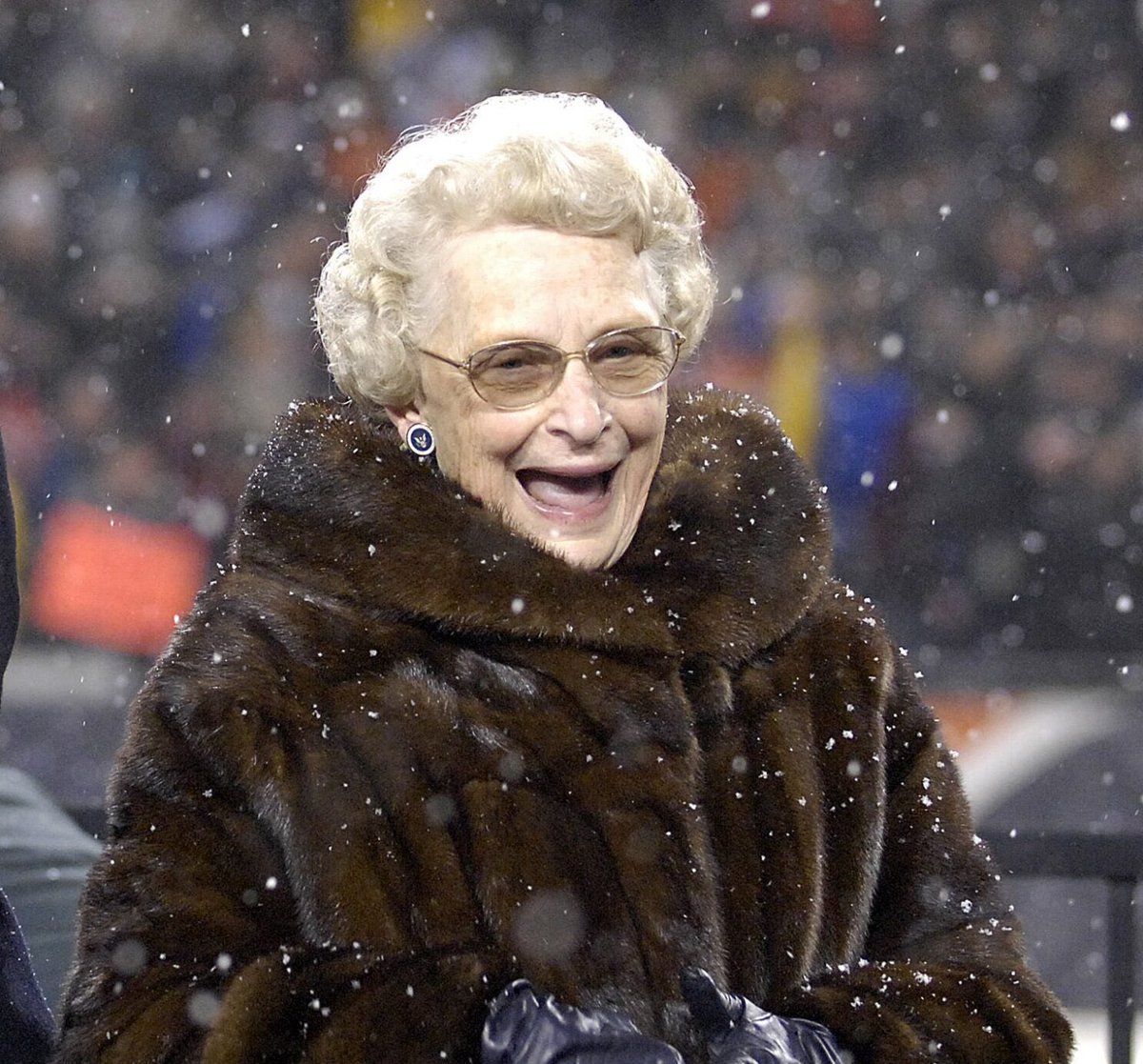 goaton5's tweet image. BREAKING NEWS:

Jake Paul calls out Virginia Mcaskey for his next fight