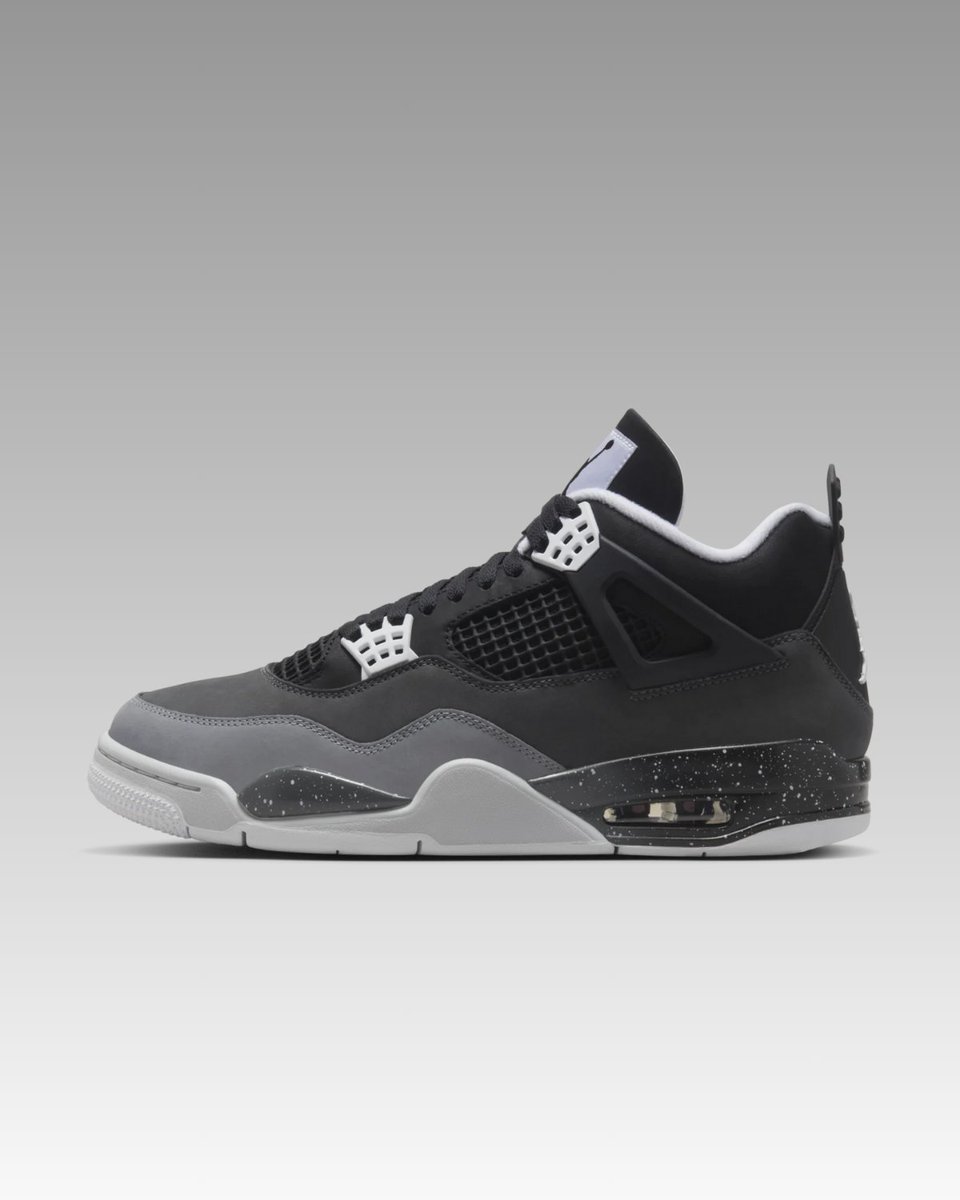 nikestore's tweet photo. Releasing for only the second time in over a decade.

The @Jumpman23 Air Jordan 4 'Fear'

Full family sizing available at 10am ET 🇺🇸

https://t.co/Tar60FVlvp https://t.co/4dUncR9WMr