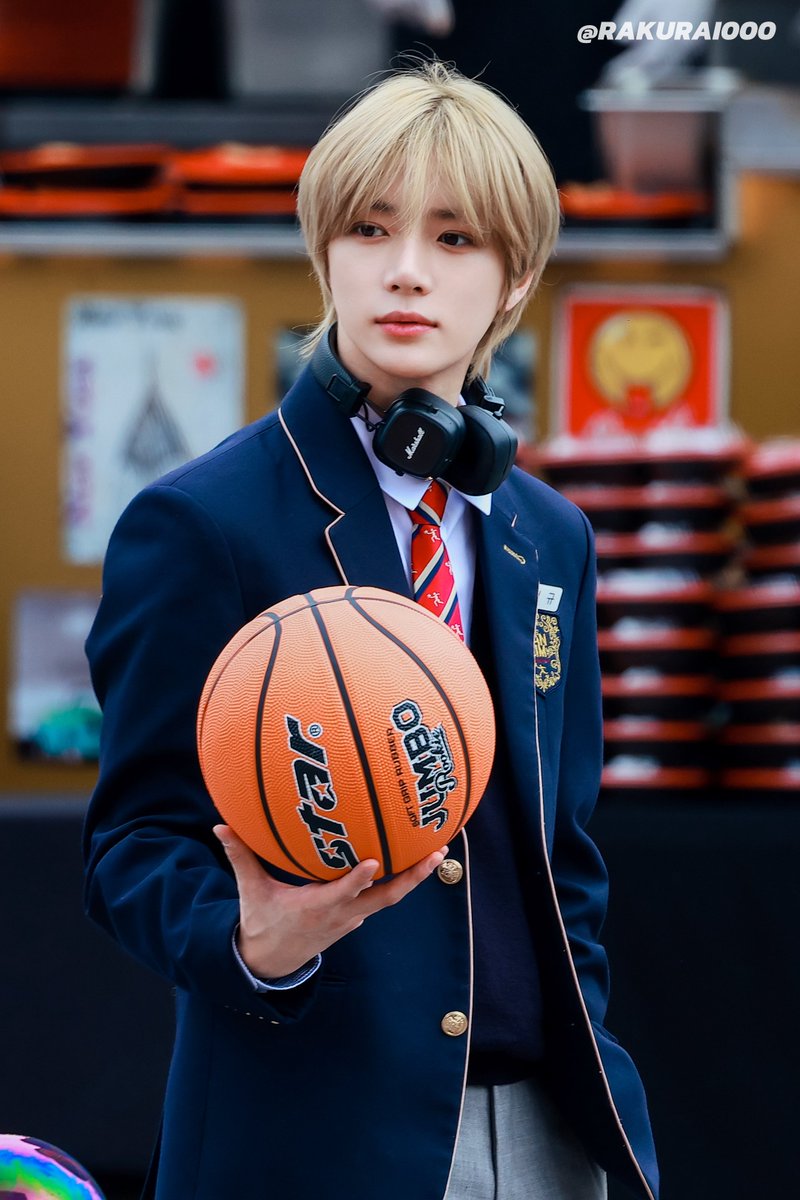 RAKURAI000's tweet photo. 241116
CLASSMATE✉️

#BEOMGYU #범규 #ボムギュ 
#TXT_BEOMGYU #TXT_범규 
#TOMORROW_X_TOGETHER 
#투바투  #TXT  #투모로우바이투게더 https://t.co/vyiddFdLwi