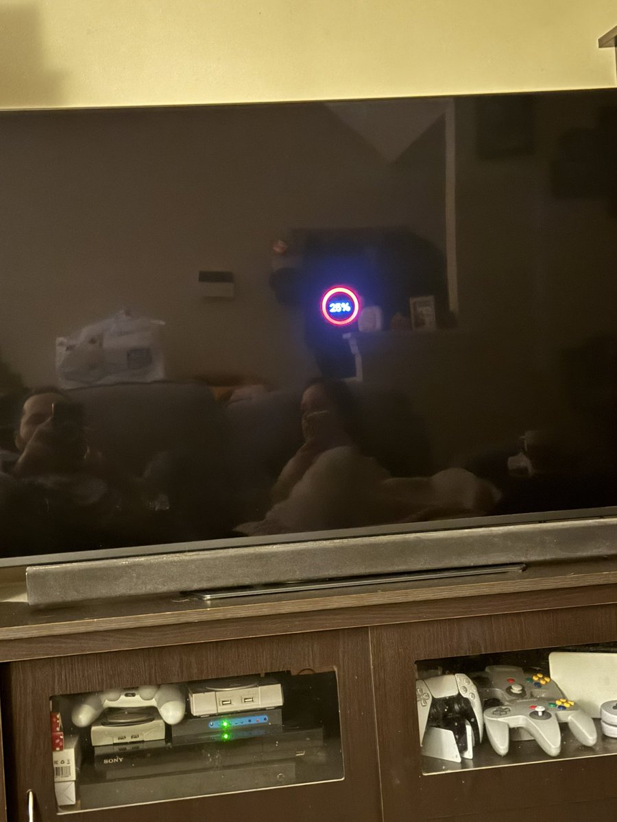Hey <a href="/netflix/">Netflix</a> your service fucking sucks donkey dick. I can’t watch the fight.