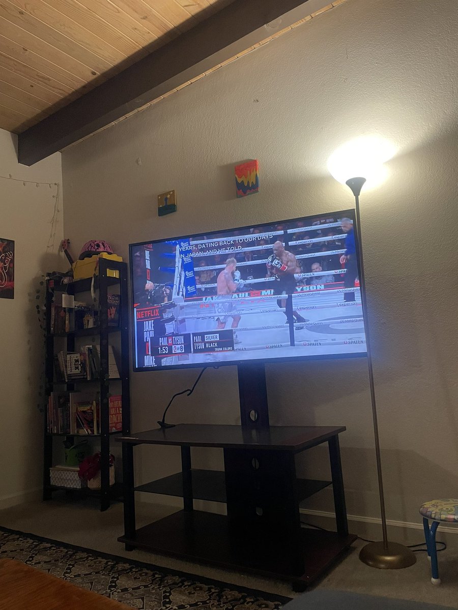 trymistic's tweet image. @MikeTyson already has my respect fighting 30 decades younger @jakepaul #mikevsjake