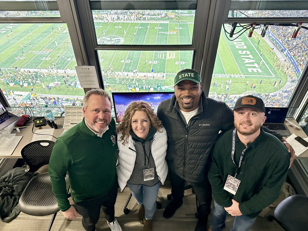 The Boot is back in FoCo and I got to see my radio buds <a href="/BrianHRoth/">Brian Roth</a> &amp; <a href="/RickyBrewer56/">RickyBrewer</a> who called the win! 🐏