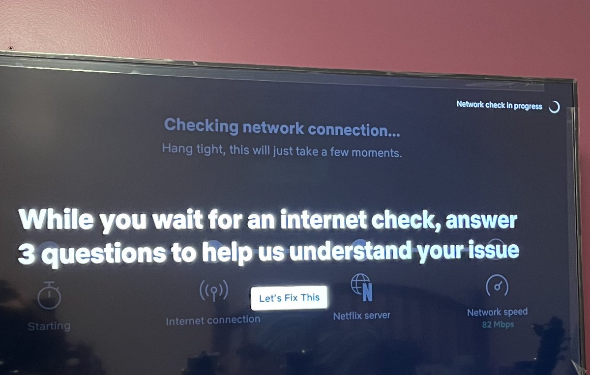 AlexLopezRocks's tweet photo. @netflix Hey @netflix it’s not my internet that’s the problem here. Fix your servers!! #netflixbroken #netfilx #NetflixFight #fixyourservers . @WWE good luck with Monday Night Raw, you’re going to need it. https://t.co/Tex2mUuwGL