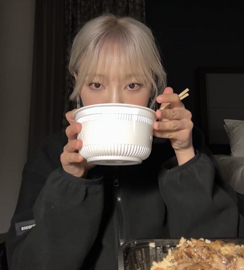 mzylvs_2's tweet photo. #문수아 🫧 live 💜 https://t.co/t7sWxl4AFo