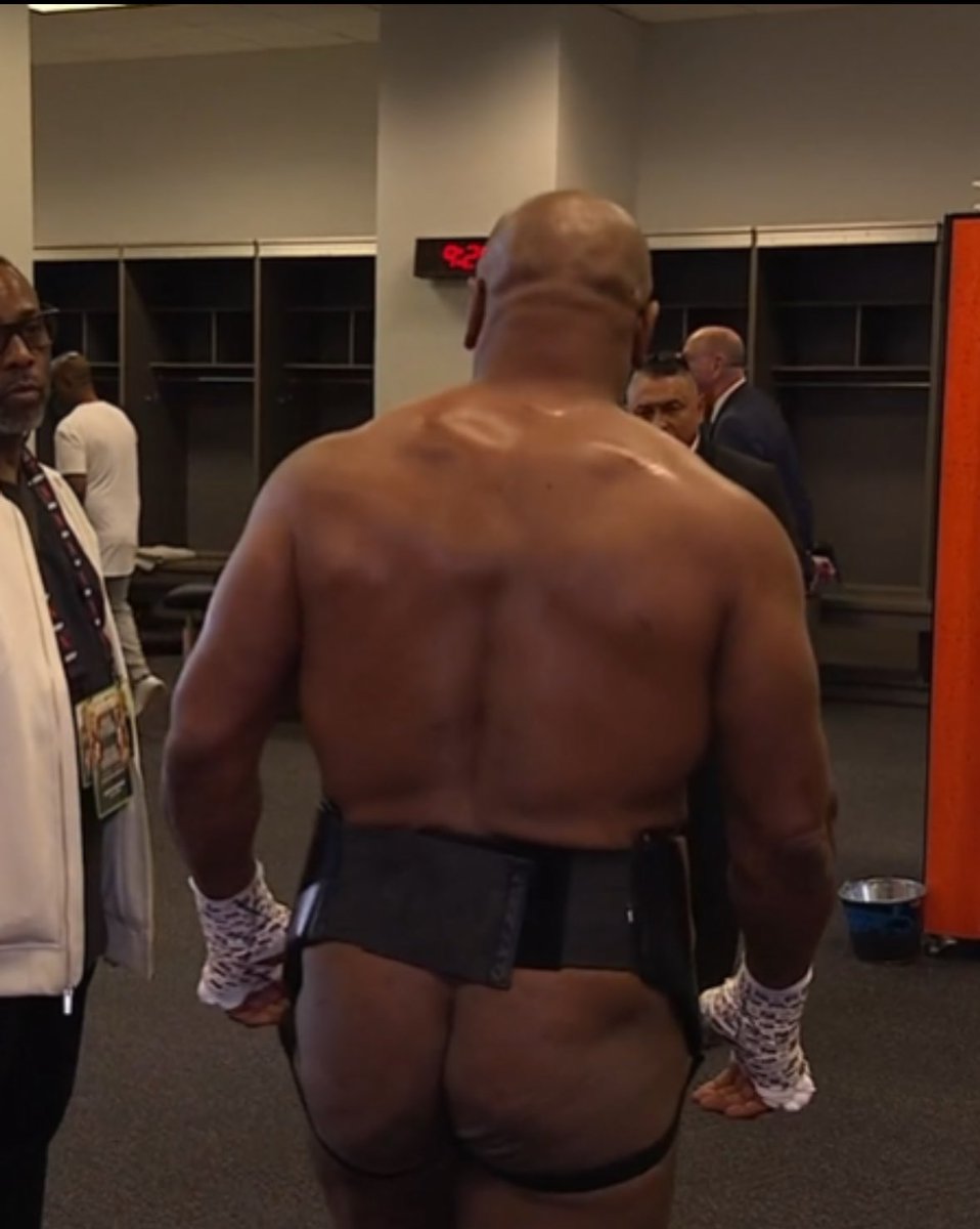 Ｎ 𝔼 Ø tweet media