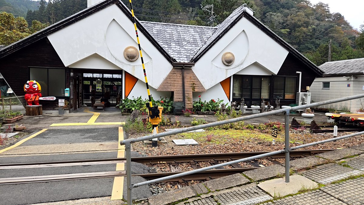 animecharider's tweet image. 東栄駅にてゆるキャン△の聖地巡礼♪
#東栄駅 #奥三河 #ゆるキャンΔ #聖地巡礼