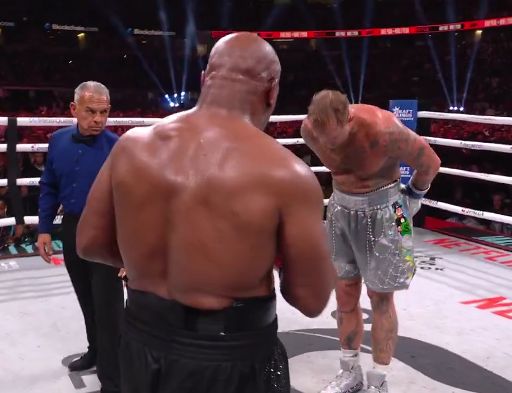 PabloDamn's tweet image. Para quem não assistiu a luta do Jake Paul x Mike Tyson foi exatamente assim:

#PaulTyson #JakeMike #NetflixBrasil