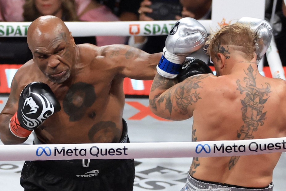 darkwebhaber's tweet photo. 58 yaşındaki Mike Tyson: Bu son maçım değildi. https://t.co/36Lv0dW8BN