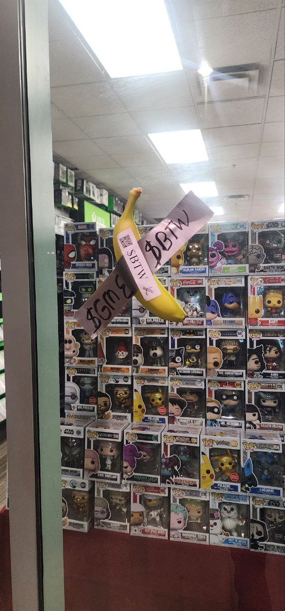 btwcoinsolana's tweet photo. More and more $GME store tapings happening around the country https://t.co/nKkOuBObiR