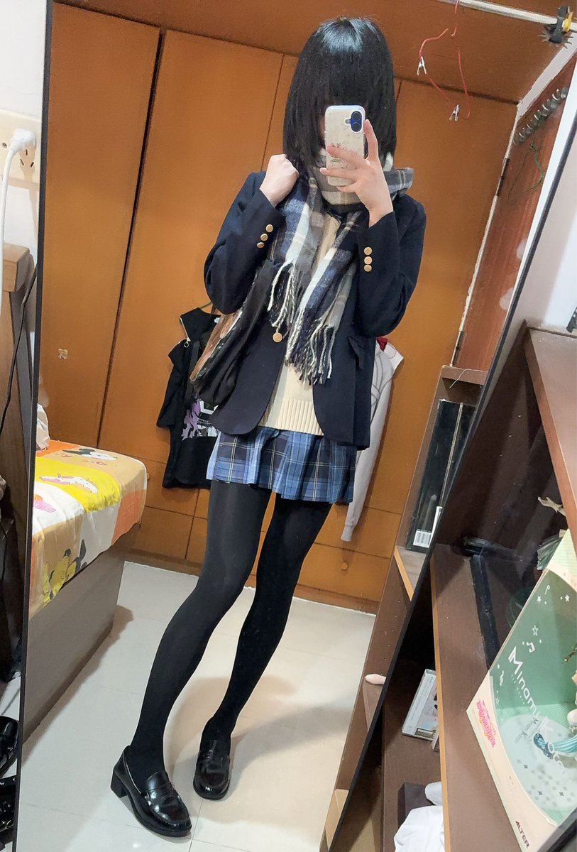 Iprintemps1's tweet photo. 不愧是jk制服
像我这样的都能穿😭 https://t.co/PRgWeDVJUc