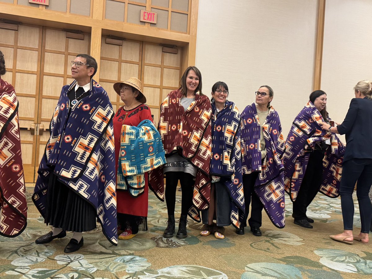 NehiyawSpirit's tweet photo. Indigenous Chapter ceremony - breathing life into new chapter and standing up Indigenous leaders for their past, present and future work for Indigenous children. @BCSups #Indigenous #Leaders #humility https://t.co/YxttC5y6Yg