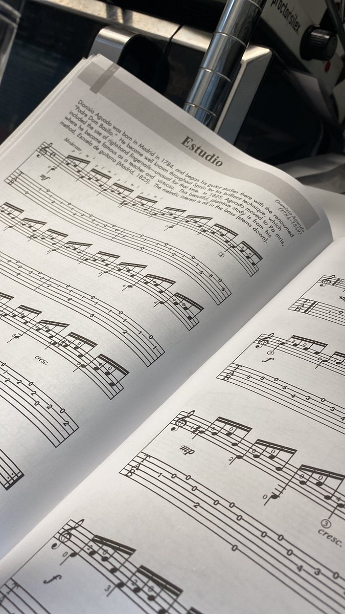 snerplues's tweet photo. Very musically studious https://t.co/U7pLwWyipe