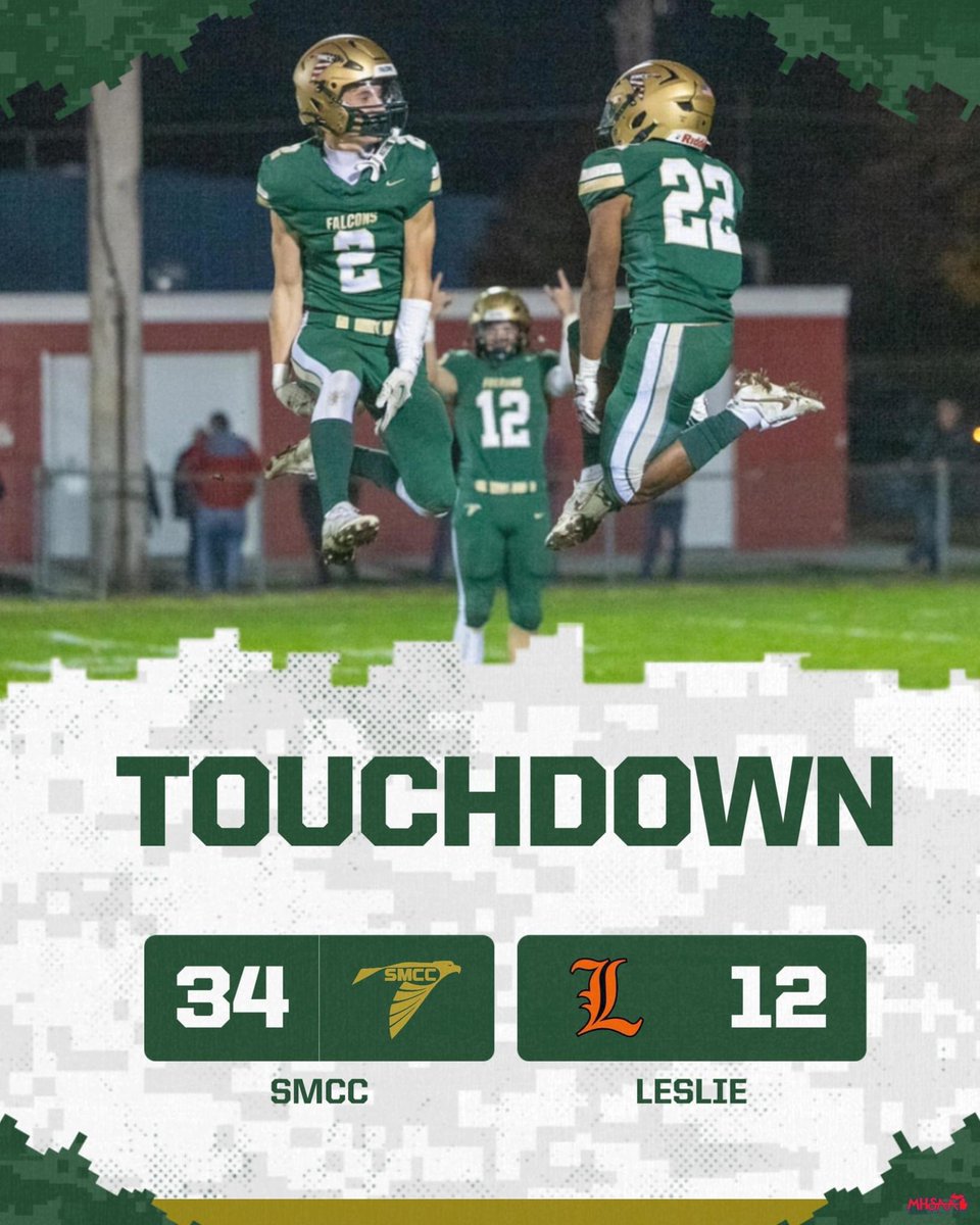 AthleticsSMCC's tweet photo. Two plays after an Leslie fumble, #2 Ian Foster connects with #81 Joel Treece for a 27 yard touchdown. 11:00 left in the third. #GoFalcons https://t.co/brWve26FYW
