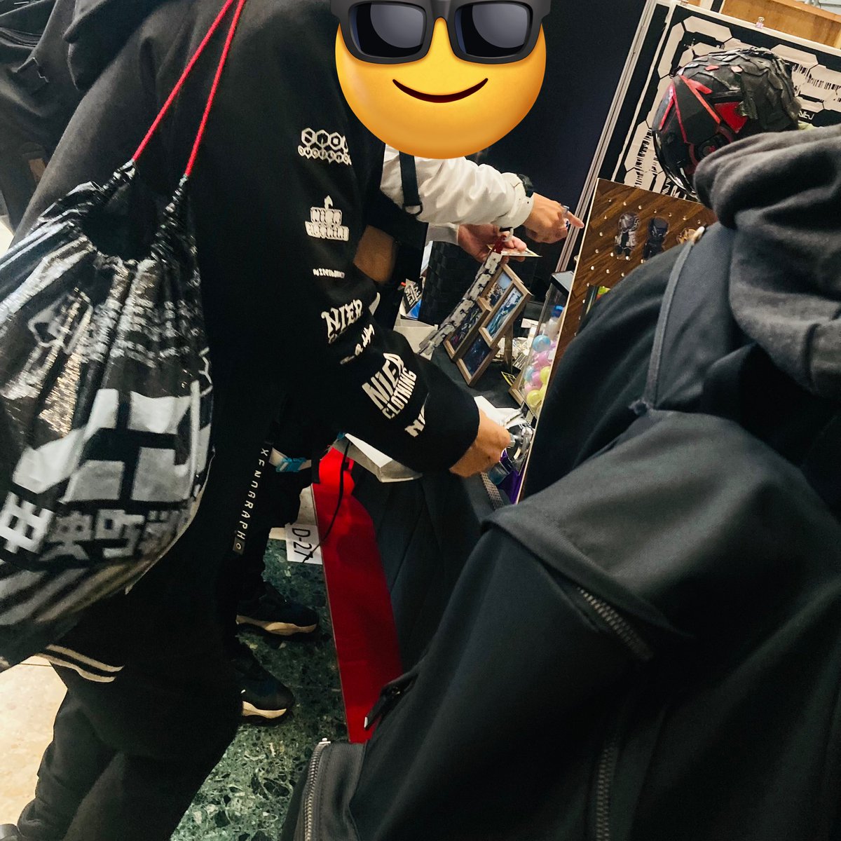 sho42831185's tweet image. パラサミブースめっちゃ大盛況！
これガチャ売り切れるのでは？？？w

(@Sepia317 )
(@bokudesu_11 )
(@mame06493779 )
(@Sakochuk )

#Parallelsummit
#デザフェス60