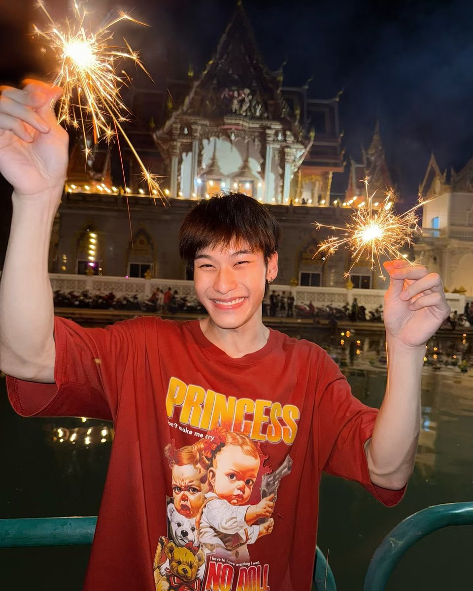 vianoo116's tweet photo. ขอให้ลูกพบเจอแต่สิ่งที่ดีงามในชีวิต ไม่ว่าทำอะไรก็สำเร็จสมหวังทุกประการนะจ๊ะ
ขอให้ความโชคร้ายและคนไม่ดีออกไปจากชีวิตลูก มีแต่คนดีๆ และสิ่งดีๆ เข้ามาแทนนะจ๊ะ
ขอให้ลูกทำงานราบรื่น มีเงินทองไหลมาเทมา และมีความสุขทุกวันนะจ๊ะ
MISS YOU OFFROADKTP  
#FullMoonWithOffroad https://t.co/m5gJ7EUfv6