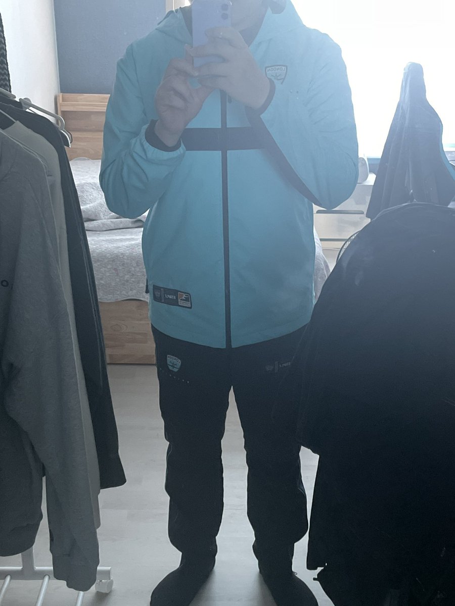 4年前のロンドンの服
Overwatch league…