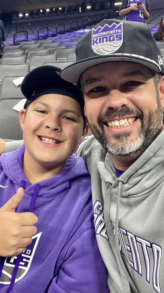 EdwardMMarcel's tweet photo. Emirates NBA Cup @Golden1Center! #LightTheBeam https://t.co/WP3JNgrfI0