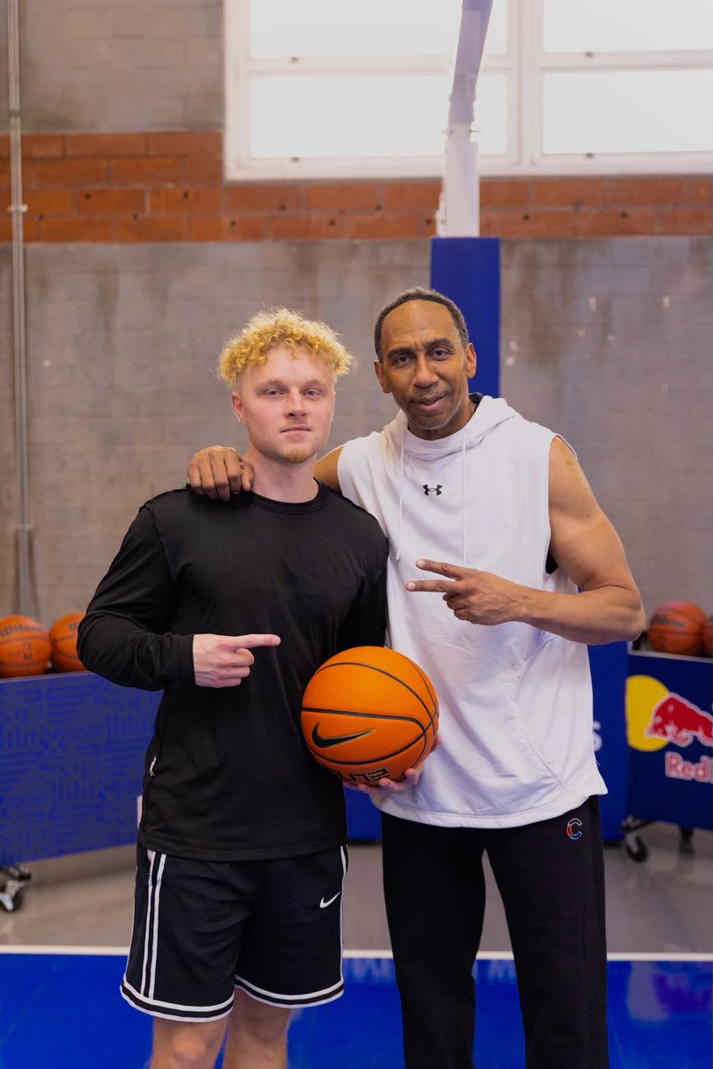 Stephen A. Smith is a prime example of what hard work looks like. He was locked in during the entire shooting workout with <a href="/LethalShooter__/">Lethal Shooter</a> . And he wasn’t there to just shoot around, he was there to get better! 🏀 Grateful to assist with this training session 🙌🏼