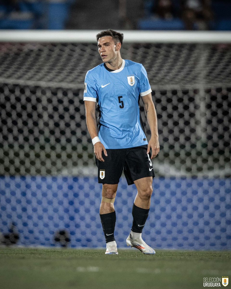 Uruguay's tweet photo. ⚒️ https://t.co/Z0Fnz7i2hJ