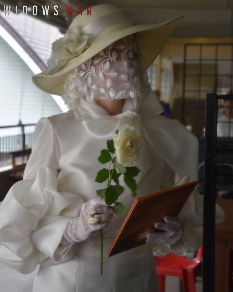 Iba talaga pag lamay ng mayayaman, parang fashion show 😅 

Carmina Villaroel is back as Barbara Sagrado-Dee from #WidowsWeb! Did you miss her? Abangan kung ano ba ang papel n'ya sa Pamilya Palacios sa #WidowsWar!