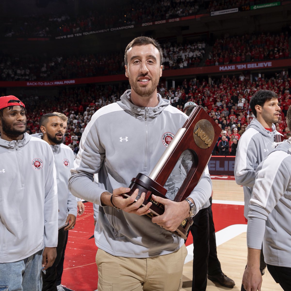 Wisconsin Basketball tweet media