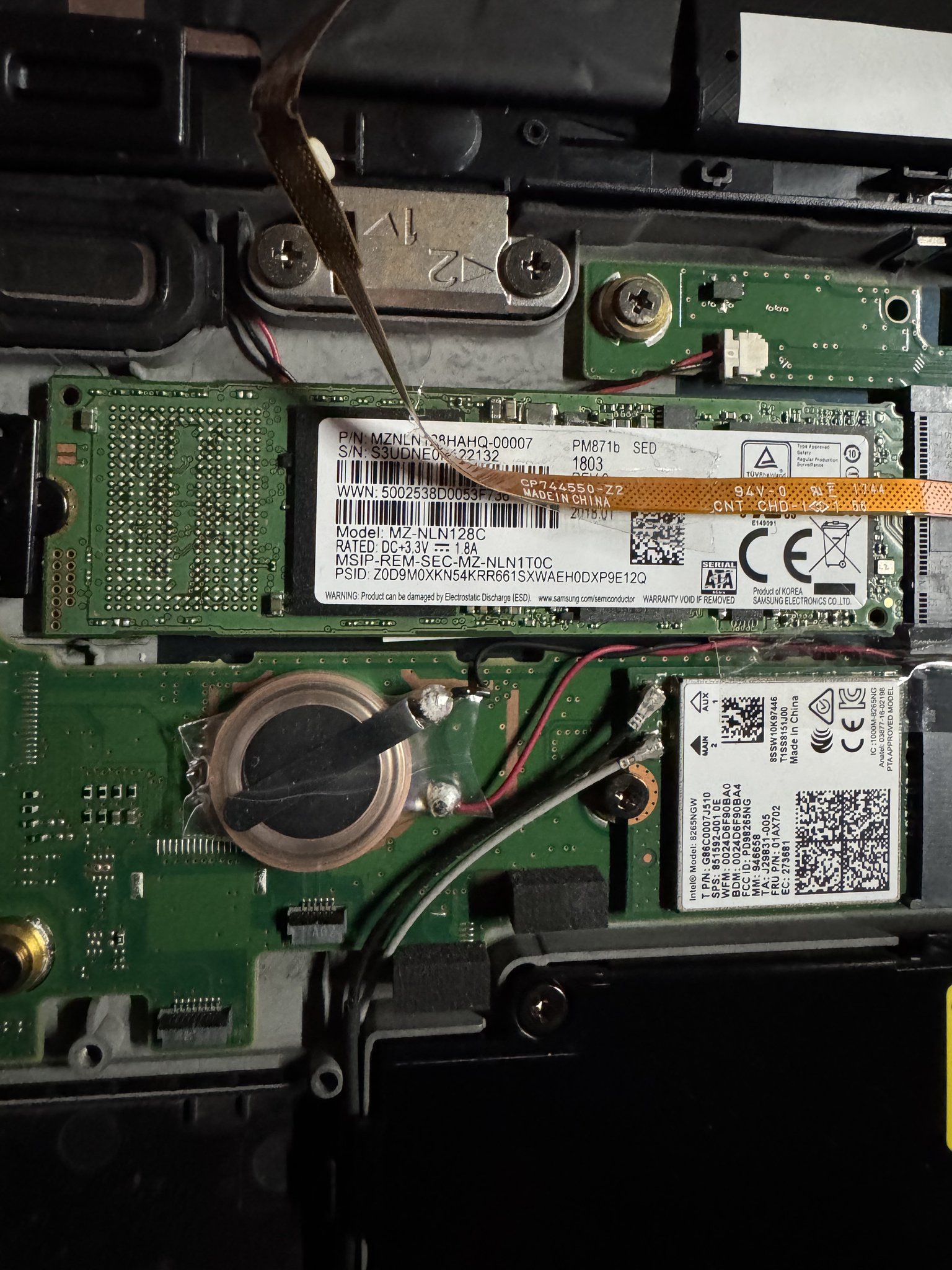 中古）富士通ARROWS Tab Q738 バッテリ新品　SSD250G 中古）富士通ARROWS Tab Q738 バッテリ新品 SSD250G 楽天市場】【純正