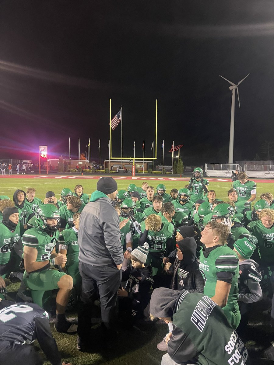 Highland Hornets Football tweet media