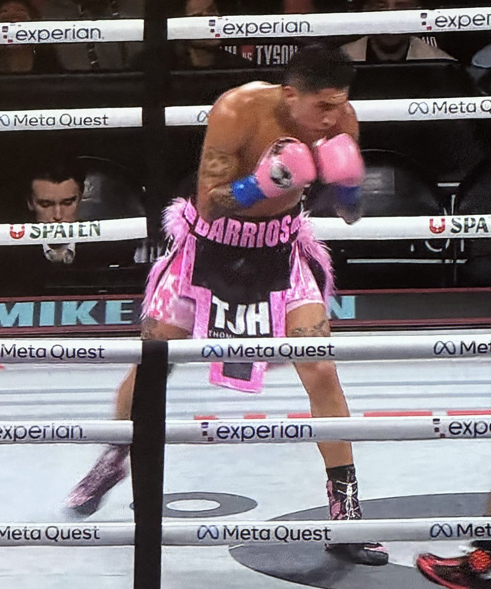 MMACHICK_'s tweet photo. Boxing be like “yes give me the pink feathered skirt please”

#PaulTyson https://t.co/OoqtbFHma1