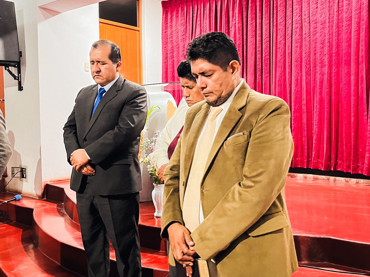 🔰“Pablo nos muestra el poder de la perseverancia y el amor por la misión”
-Pr. <a href="/PrVictorVasquez/">Víctor  Vásquez</a> culmina este encuentro de líderes de juntas de iglesias 2024 y compromete a cada hermano a seguir liderando la iglesia con amor y a seguir predicando hasta cuando Cristo venga 🙏🏼
#RID