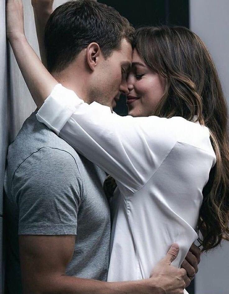 “Gli attimi che contano,
sono quelli in cui ci sembra che il tempo si sia fermato
Attimi,che sanno di felicità!”
#16novembre
#buonsabato