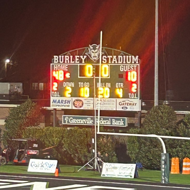 david_painter28's tweet photo. FINAL FROM BURLEY STADIUM!
Greeneville 48
Gibbs 10
ANDERSON COUNTY HERE WE COME!!!๐ค๐ผ๐๐ผ #3rdRoundBound
#TitleTown #CreatedByCulture https://t.co/1cFaKiTuXD