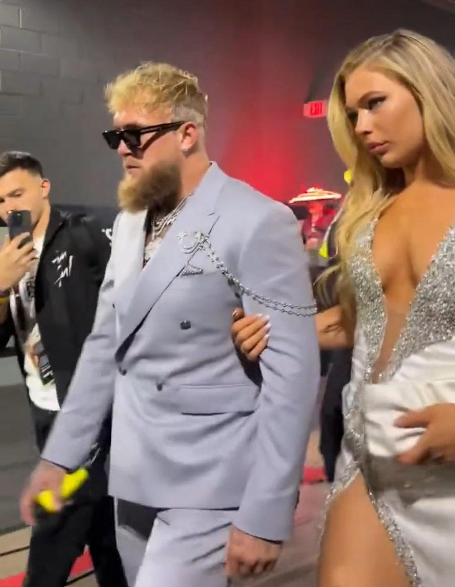 MikeBeauvais's tweet image. Jake Paul looking like an Eastern European human trafficker killed in the first 10 minutes of a Jason Statham movie.