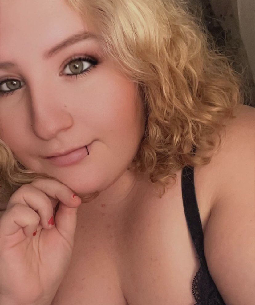 Angel_Dirty69's tweet photo. I finally got a new snap!! It's $5 to join hmu loves! Message me on telegram angeldirtie for payment information. Cashapp/Venmo only!! Again it's just $5 to join my new Snapchat!!!😘😘🥵🥵 https://t.co/0R0ptA49FM