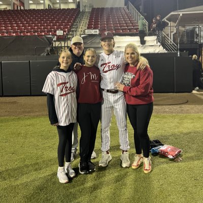 jpbroussard17's tweet image. #NewProfilePic