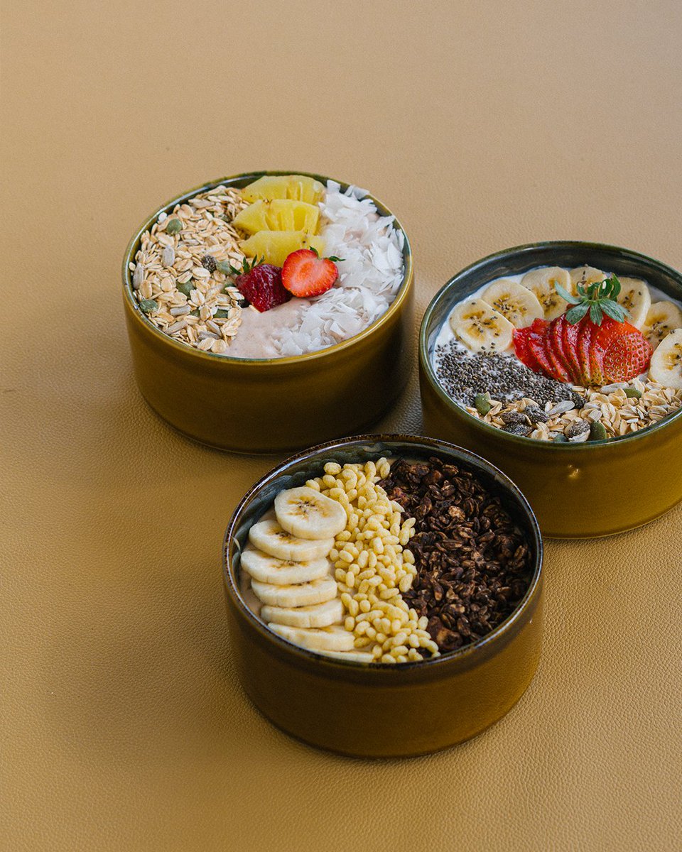 BySemu52983's tweet photo. Elevate your brunch today with the Smoothie Bowl Trio. https://t.co/r9t13CplCB