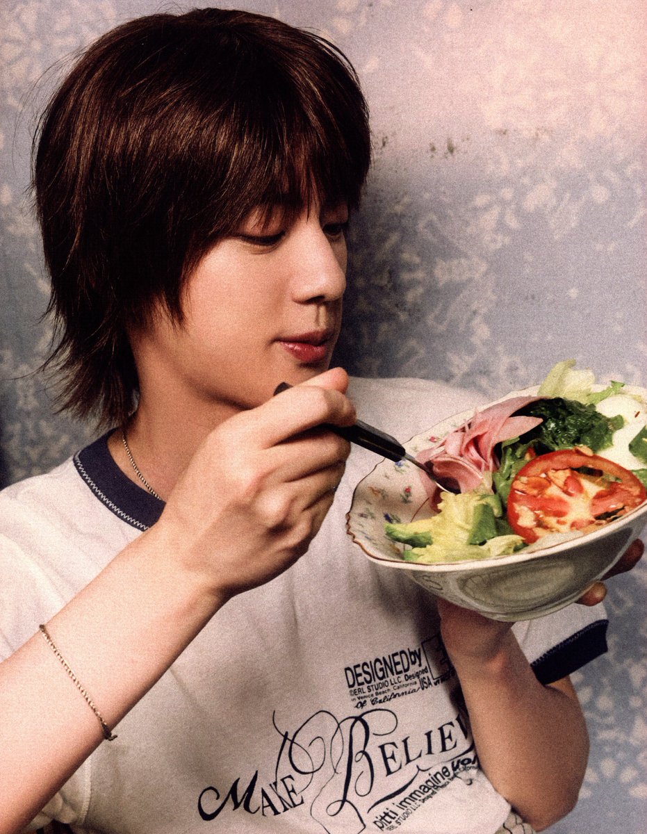 seokjinfile's tweet photo. SCRUMPTIOUS https://t.co/Kp7PrNR5tK