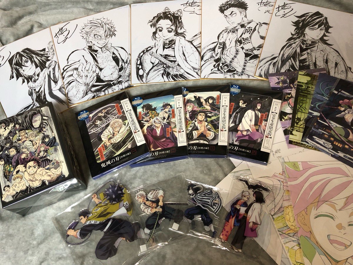 Romney_kns's tweet photo. やっと届いた！鬼滅柱稽古編BD！ https://t.co/EHQJmuL1kh