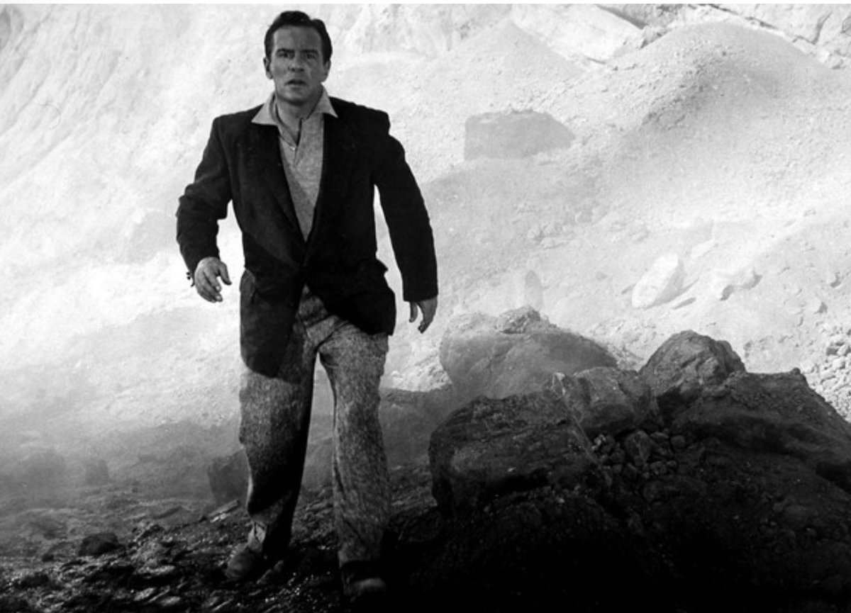 The picture of a man who now needs new pants
 #TCMParty #ItCameFromOuterSpace