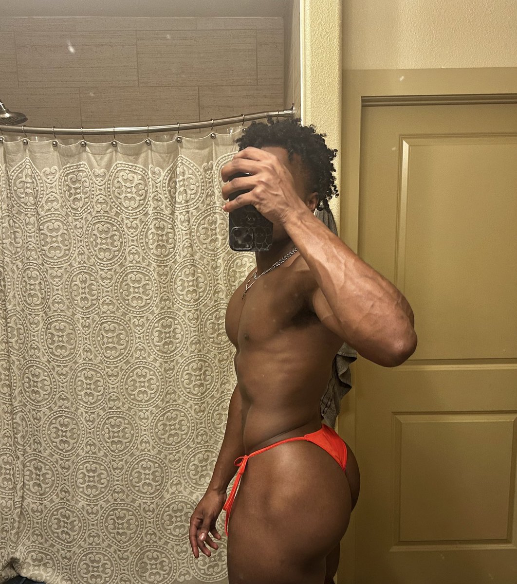 sexcplz's tweet photo. make him lose his
mind every weekend https://t.co/NdHXupWk9o