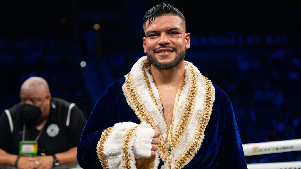 BOXING n BBQ tweet media
