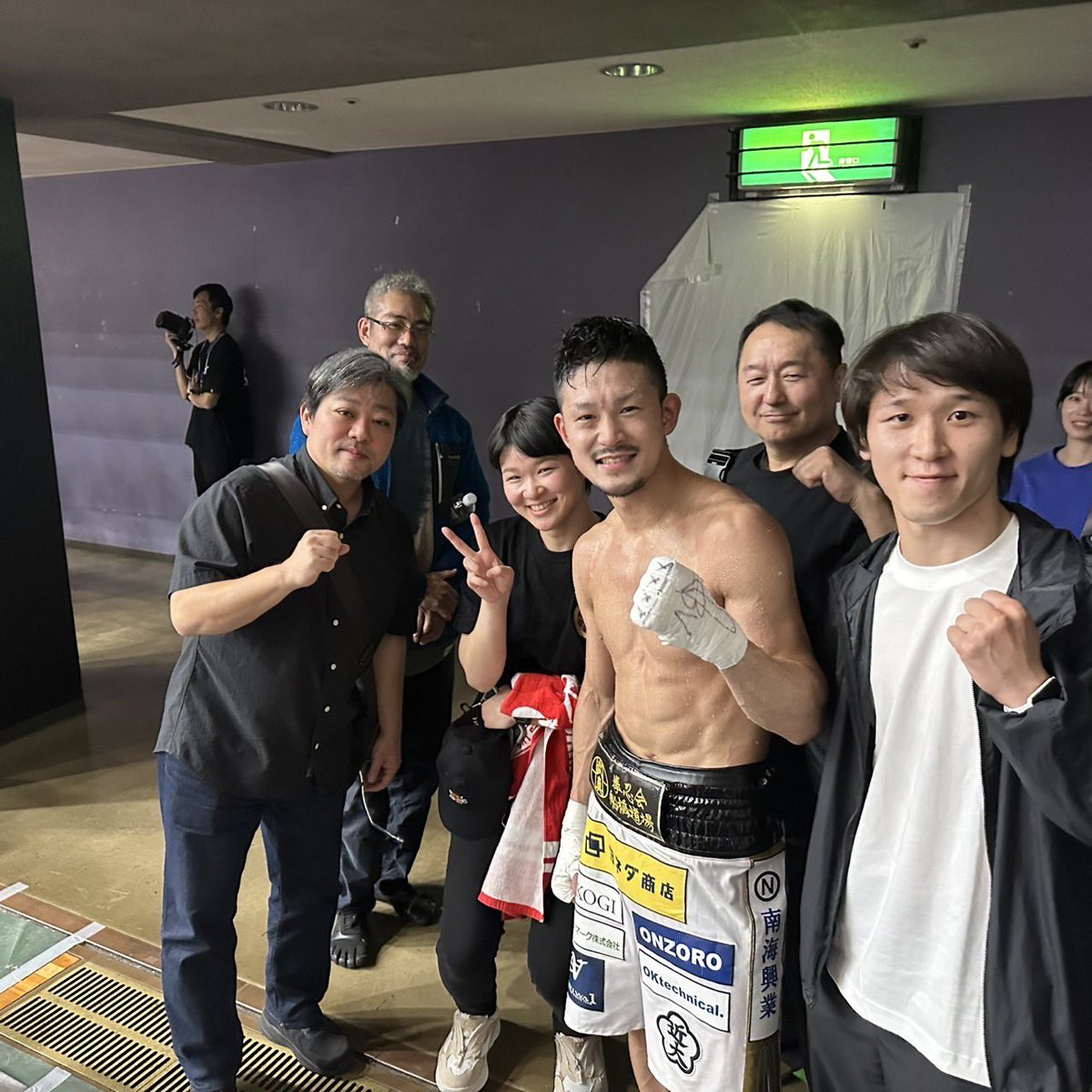 funamasa0501's tweet photo. .
皆さんとのこの時間が最高。
いつも僕に力をくれてありがとうございます✨😌💪
.
今回はノボリも作って入場の時には
皆さんが送り出してくれて心強かった。
めちゃくちゃ気合入りました🔥🔥 https://t.co/lumUD5vAcE