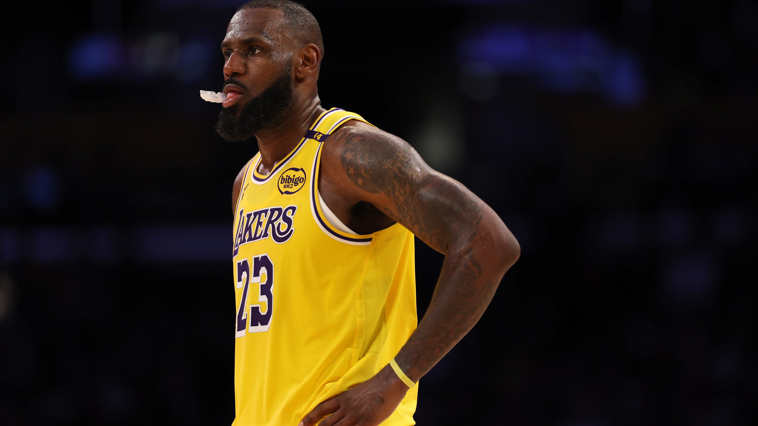 Lebron james twitter hotsell