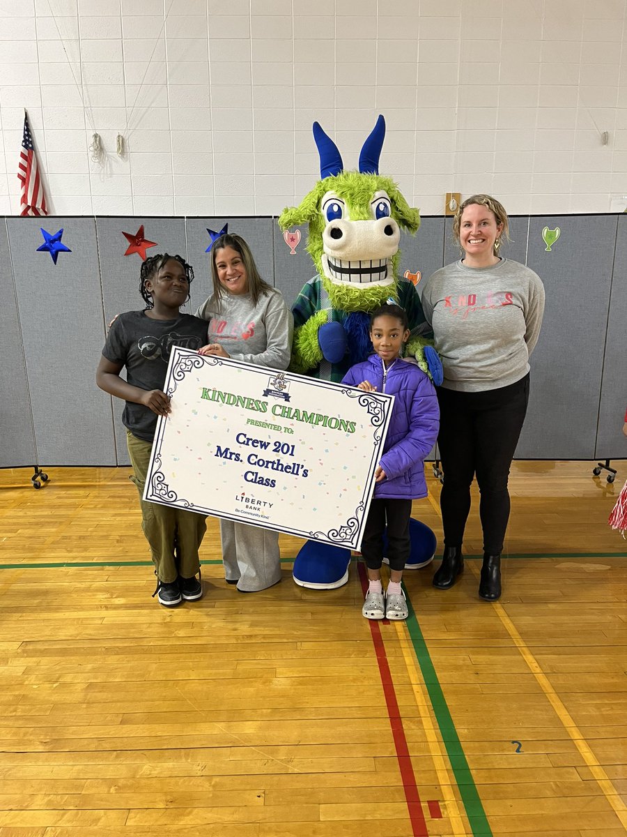 Maria Sanchez School tweet media